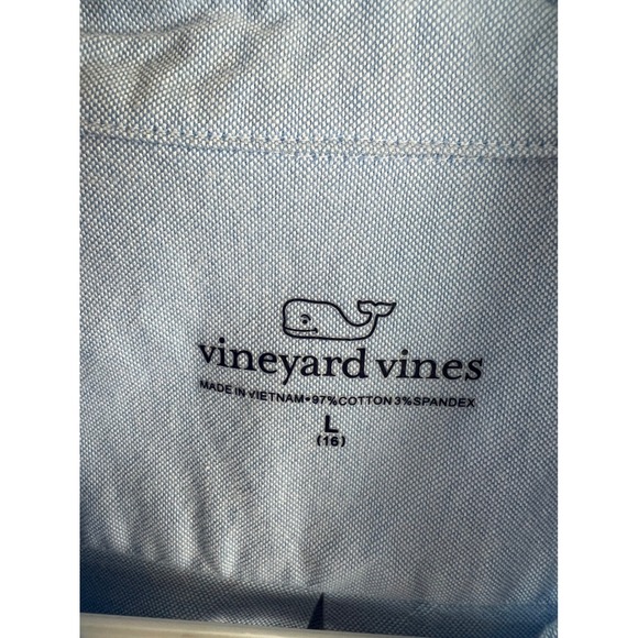Vineyard Vines Boys Light Blue Button Up 
Shirt Size 16 Long Sleeve Basic - Picture 3 of 9